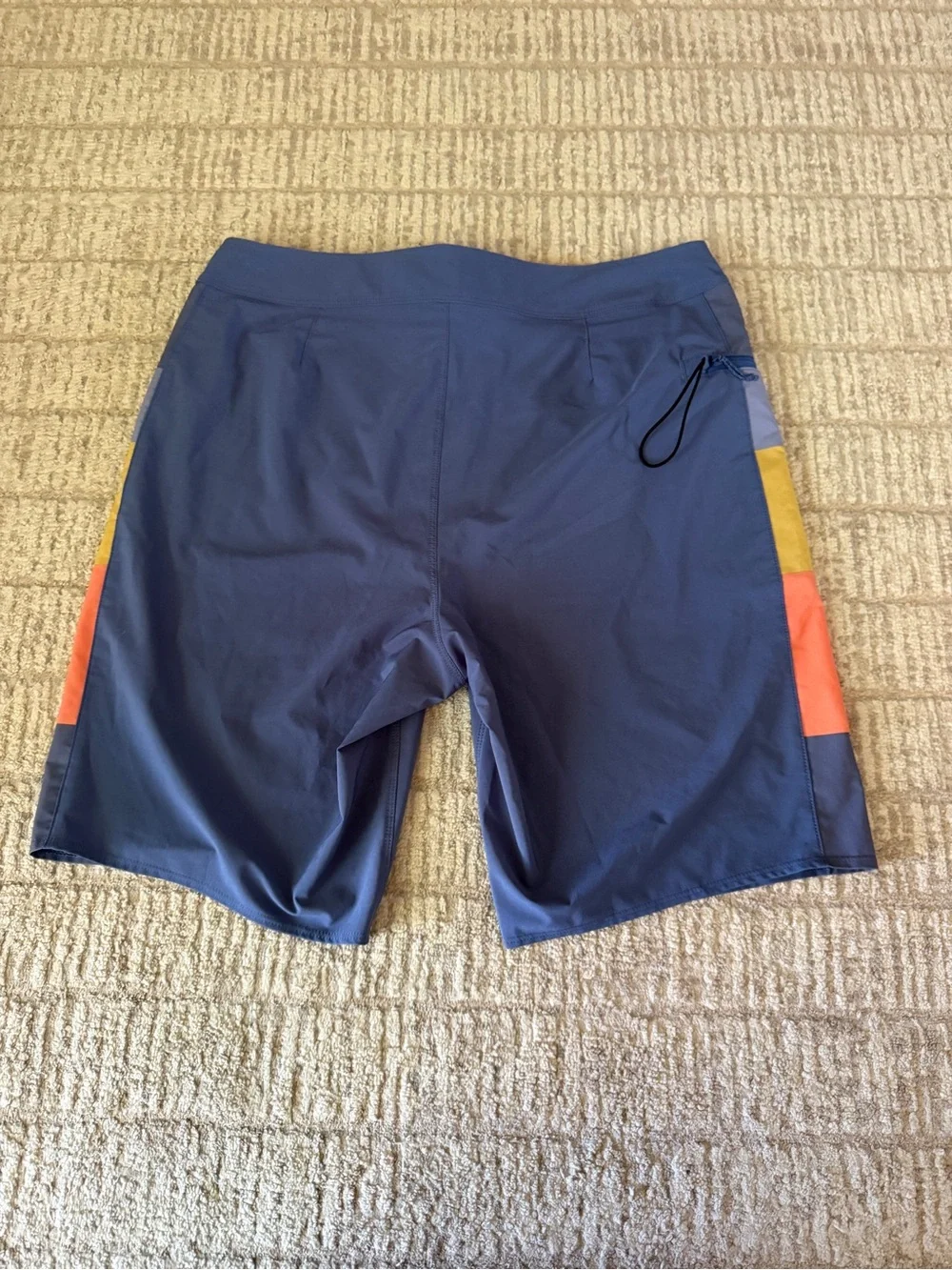 Patagonia Men’s Hydropeak Blue Colorblock Swim Trunks size 31
